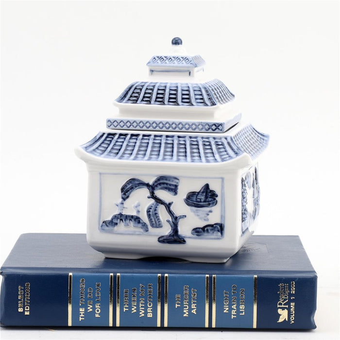 Blue and White Pagoda Candle